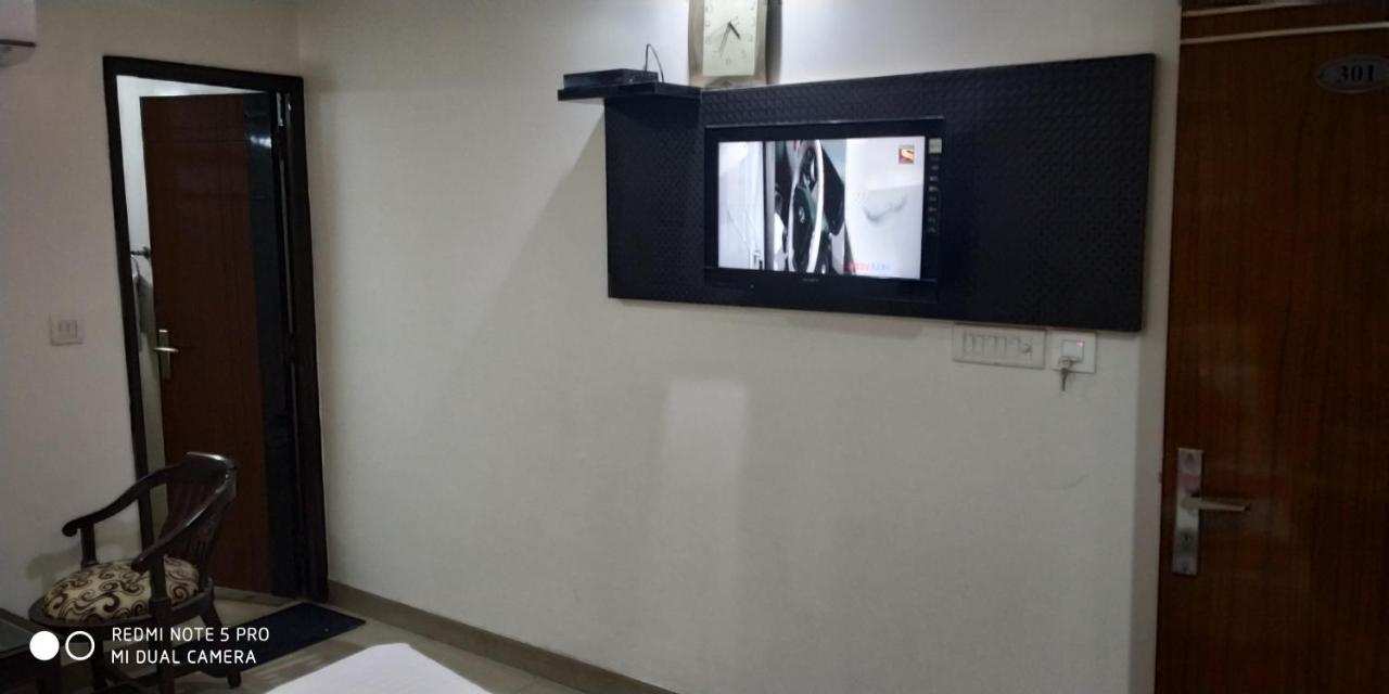 Adb Rooms Udhav Palace New Delhi Luaran gambar