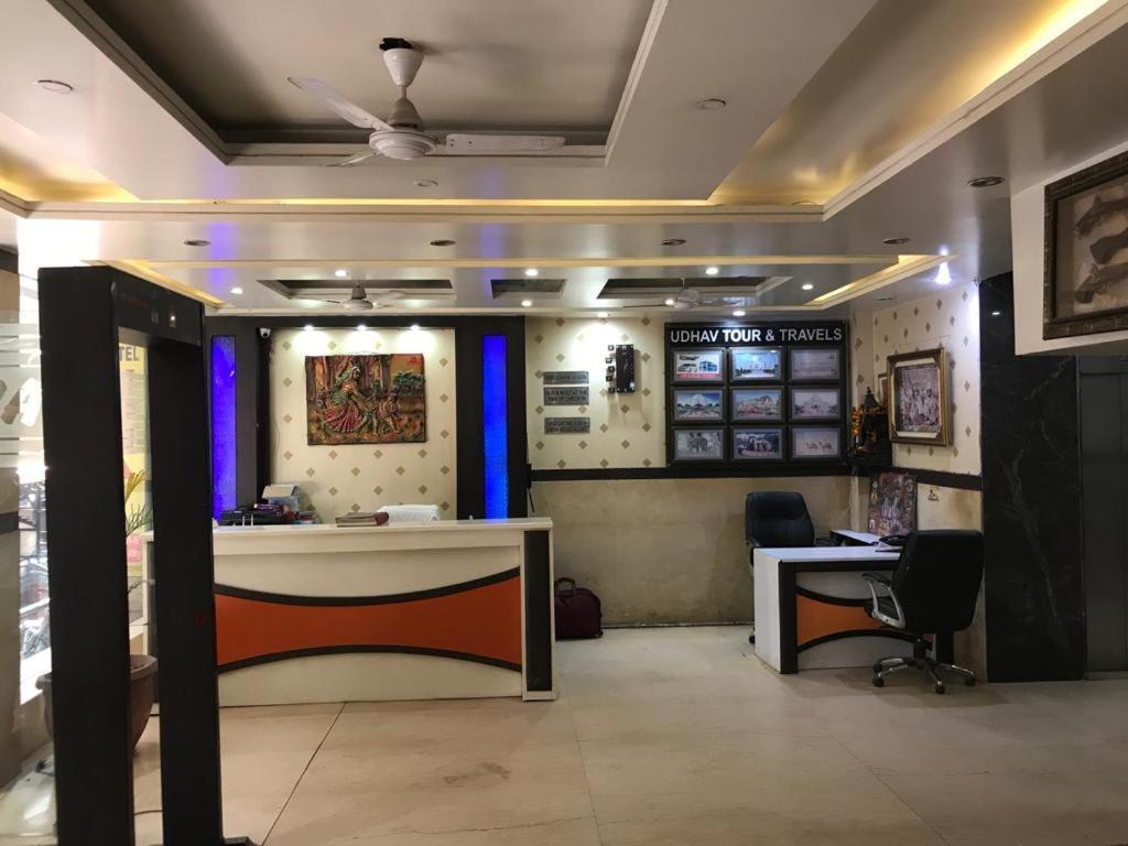 Adb Rooms Udhav Palace New Delhi Luaran gambar