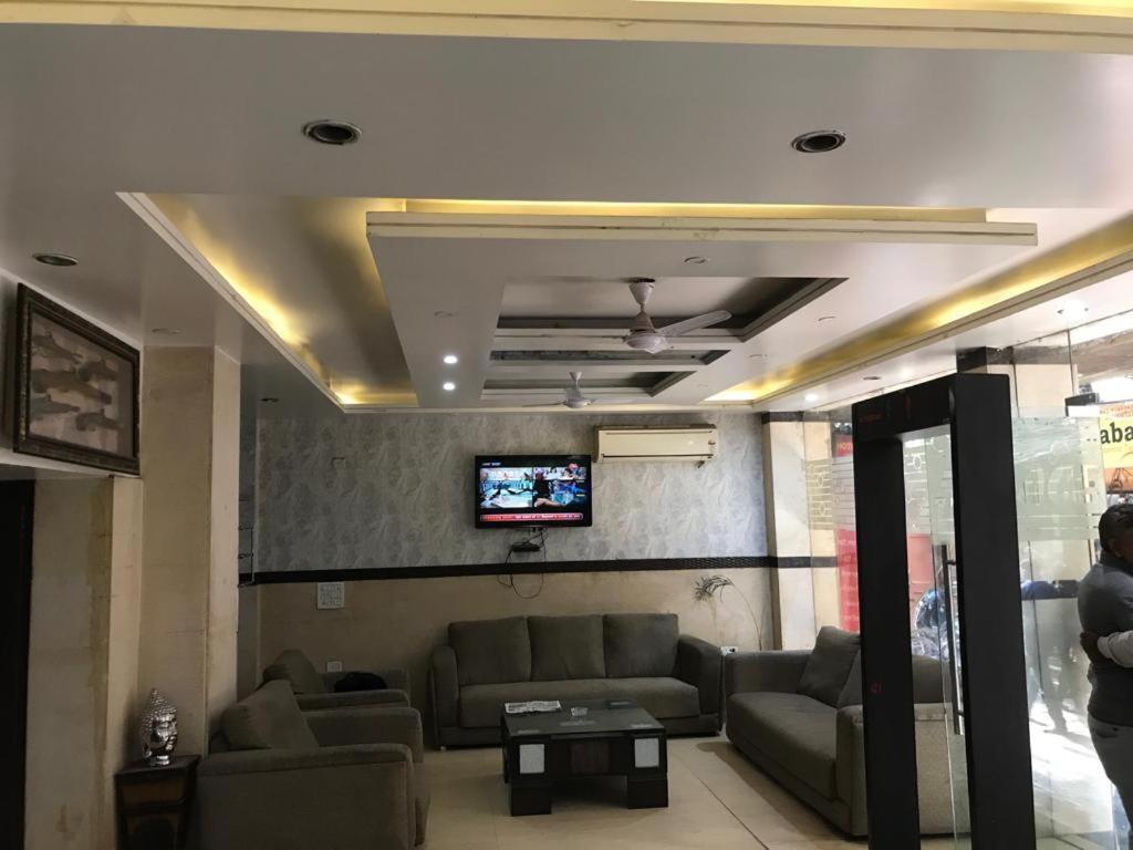 Adb Rooms Udhav Palace New Delhi Luaran gambar