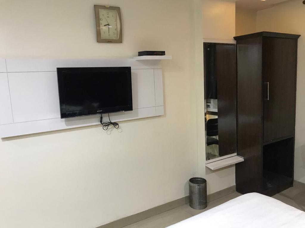 Adb Rooms Udhav Palace New Delhi Luaran gambar
